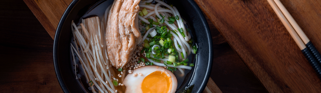 Ramen de pescado con ventresca de bonito del norte