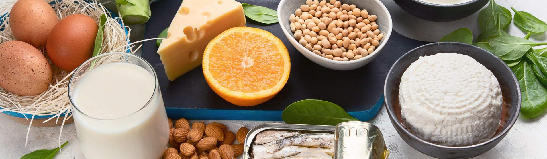 Imagen de fondo para ¿Qué alimentos con calcio no pueden faltar en una dieta saludable?